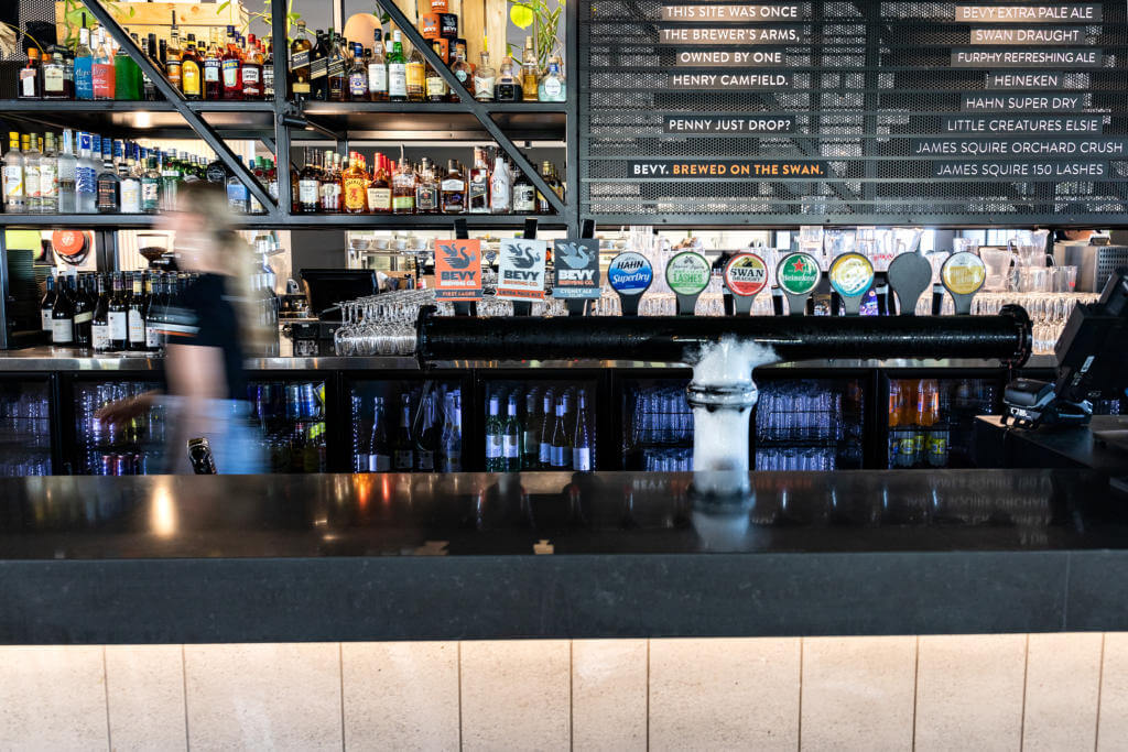 The Camfield, Perth Bars, Mega Pub, Beer Tap