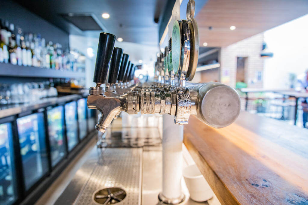 lyric lane, beer taps, perth pubs, beer