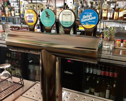 Restaurants & Small Bars